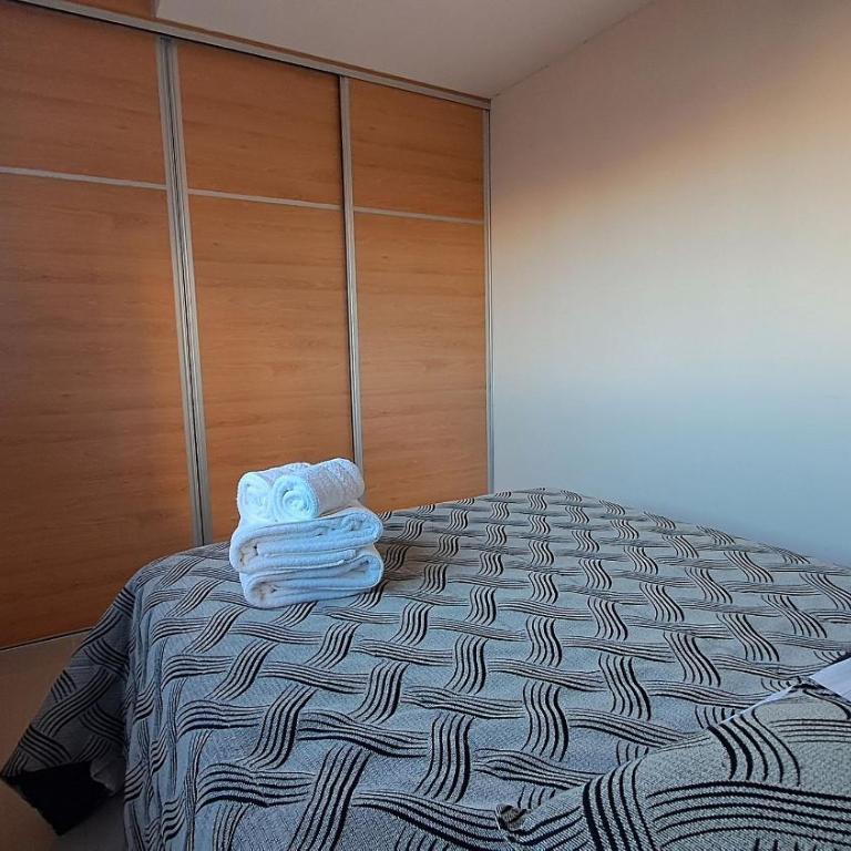 Hornera Zeballos - Cómodo, accesible, zona HECA - Apartment with Balcony - 8