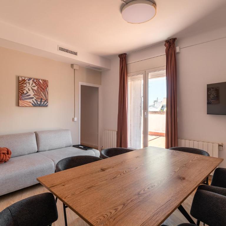 Stay U-nique Apartments Gaudi III - Four-Bedroom Apartment - 18