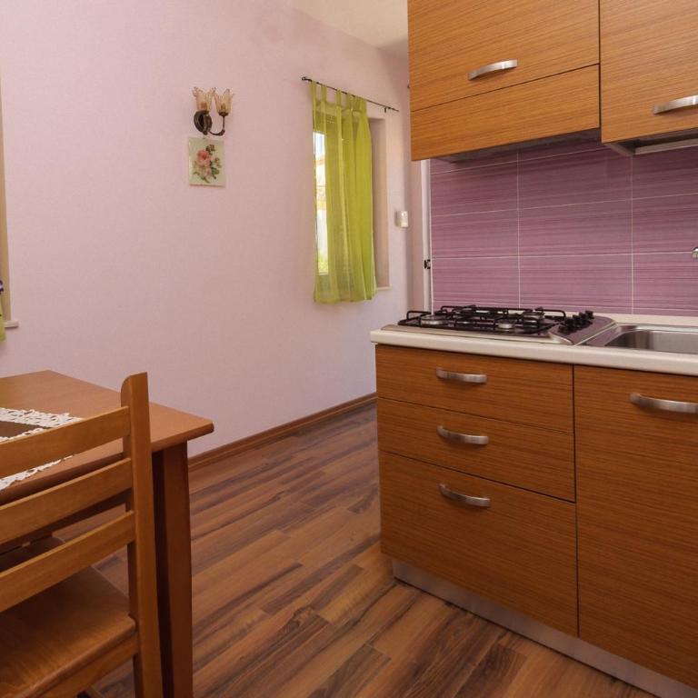 Residence Villa Il Glicine - Appartamento Standard con 1 Camera da Letto (2 Adulti) - 4
