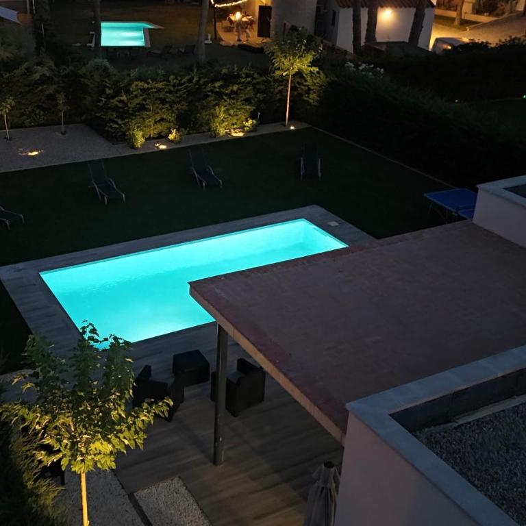 Villa del Mas Pinell - Three-Bedroom Villa - 47