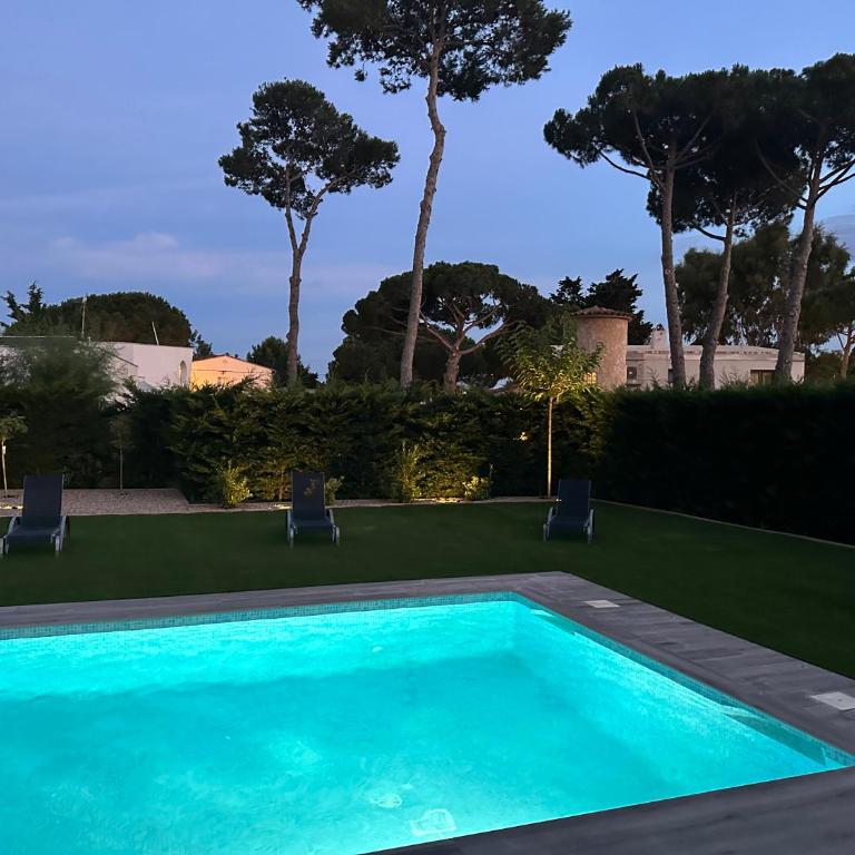 Villa del Mas Pinell - Three-Bedroom Villa - 52