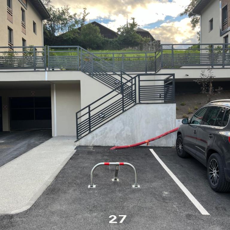 Panorama Mont-Blanc - grande terrasse, linge de maison, wifi, parking privé, cuisine équipée - 2 personnes - Chambre Double - Vue sur Montagne - 31