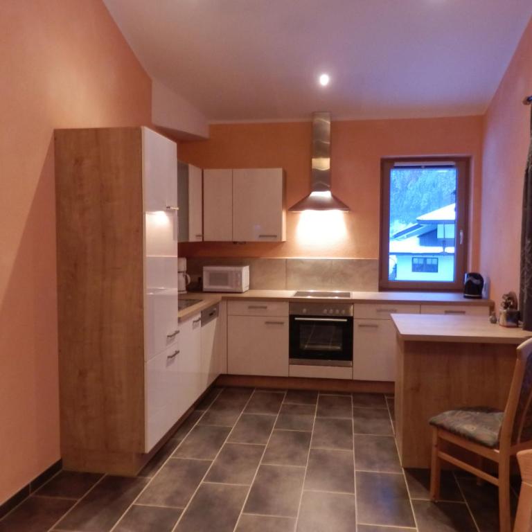 Schloßburg Reiserhof - One-Bedroom Apartment with Balcony - 1