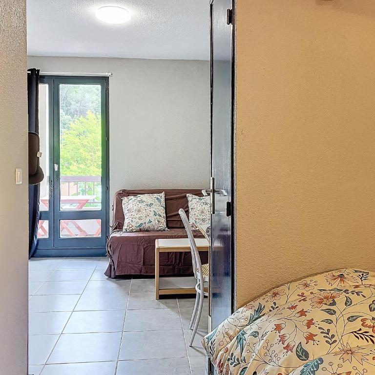 Studio lumineux proche centre-ville et thermes, balcon, parking, animaux acceptés - FR-1-451-211 - Studio - 10