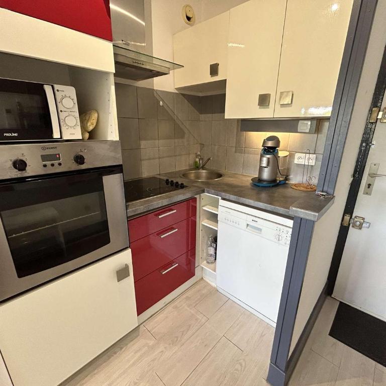 Appartement avec Piscine, Terrasse et Climatisation - 5 Couchages - Grau-du-Roi - FR-1-250-290 - Appartamento - 9