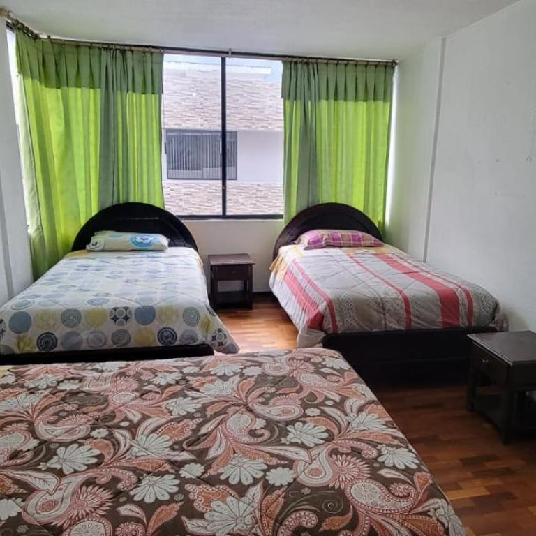 Hostal María - Otavalo - Triple Room - 1