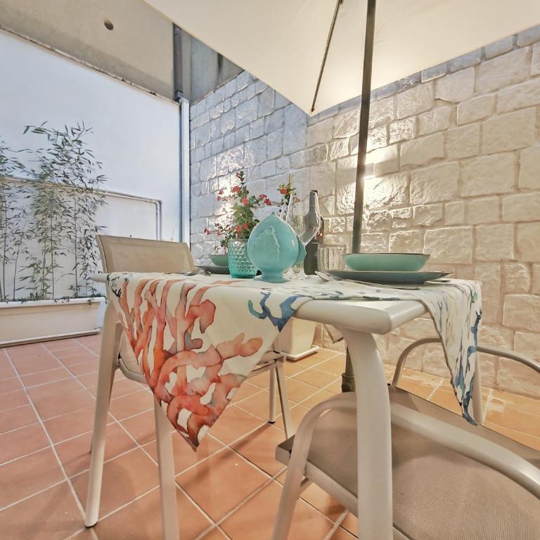 Suite 187 - Appartamento con 1 Camera da Letto - 84