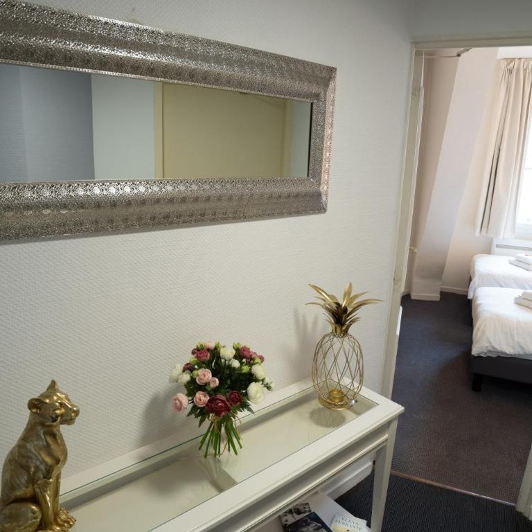 Hotel Des Grands Hommes - Bordeaux Centre - Chambre Triple - 4
