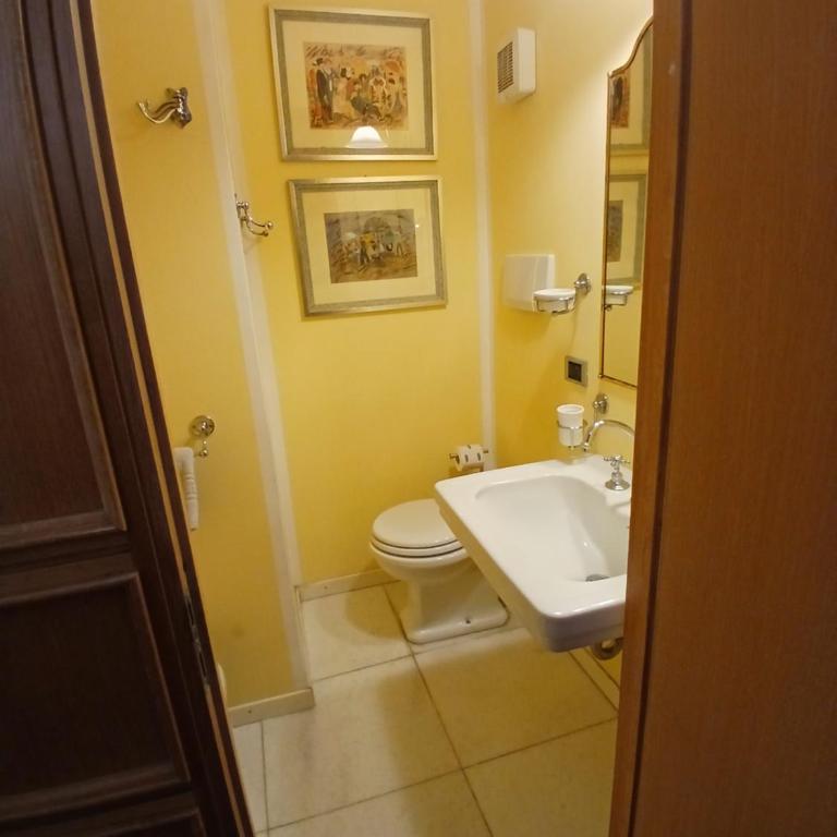 Elizabeth's Place Spanish Steps - Appartamento Deluxe - 36