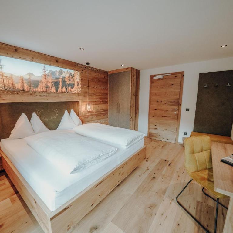 Frühstückspension Friedheim - Doppelzimmer mit Balkon - 41