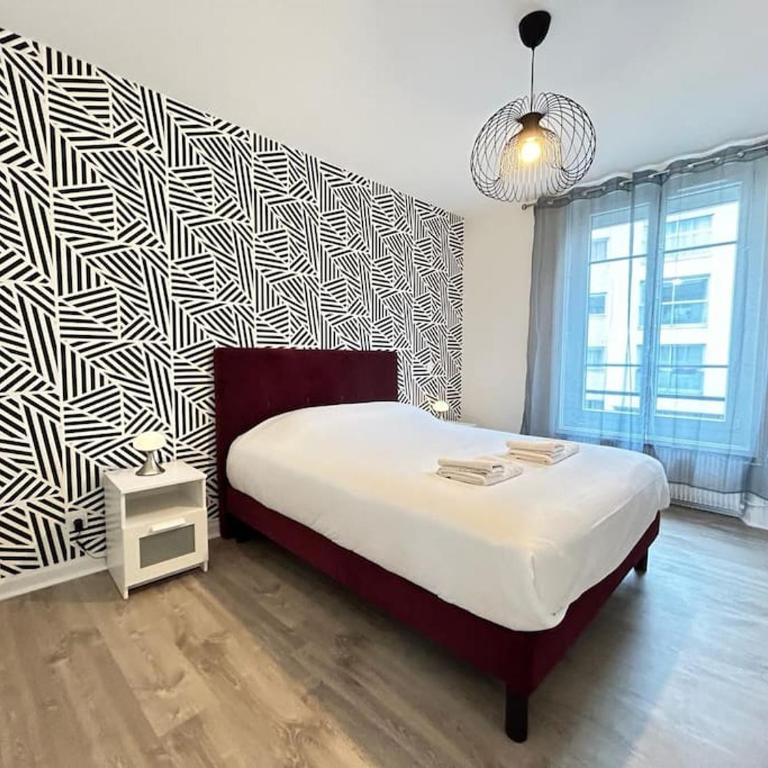 Place du forum magnifique T2 spacieux au centre - Appartamento con 1 Camera da Letto - 3