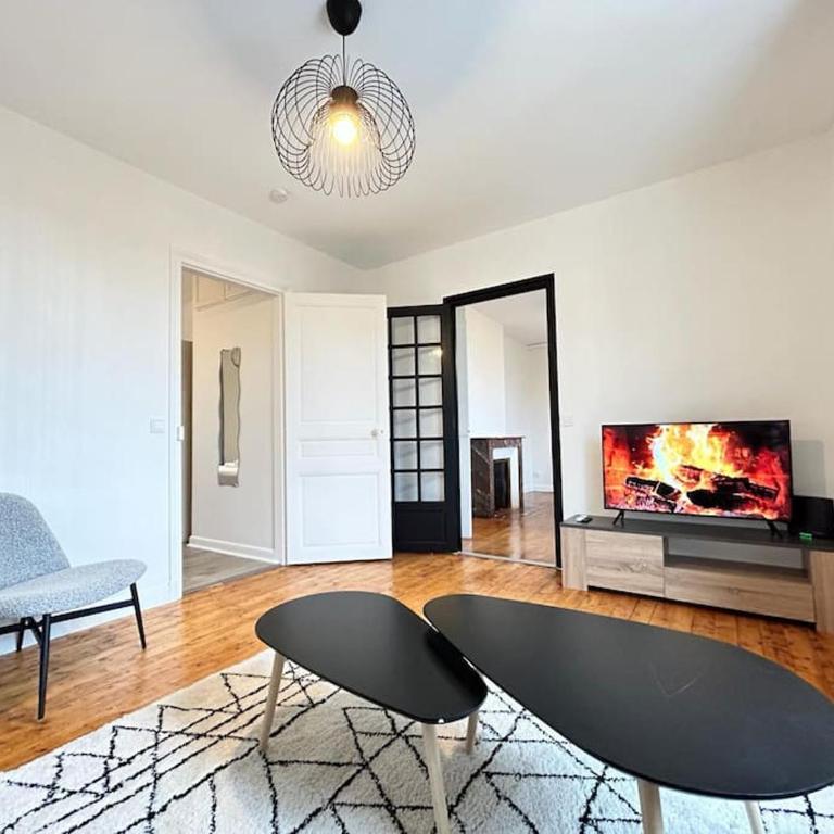 Place du forum magnifique T2 spacieux au centre - Appartamento con 1 Camera da Letto - 24