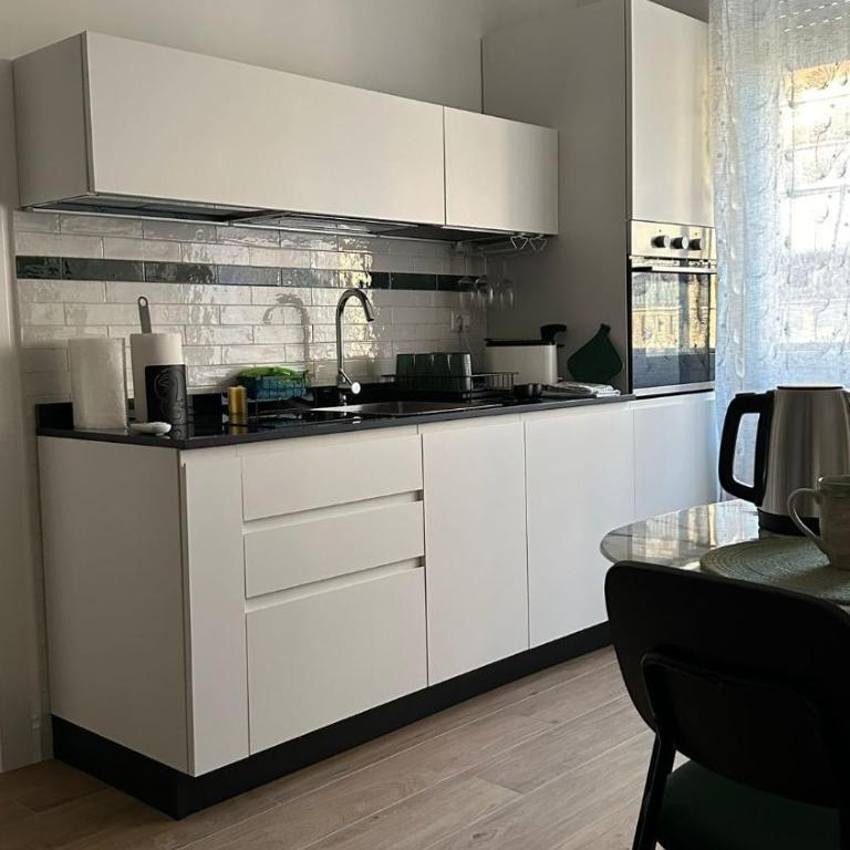 A casa di Edo - Deluxe One-Bedroom Apartment - 16
