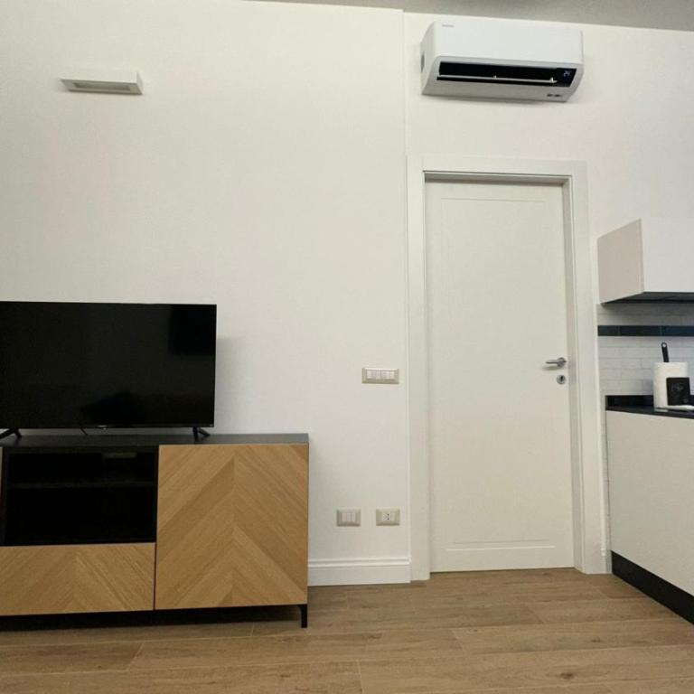 A casa di Edo - Deluxe One-Bedroom Apartment - 14