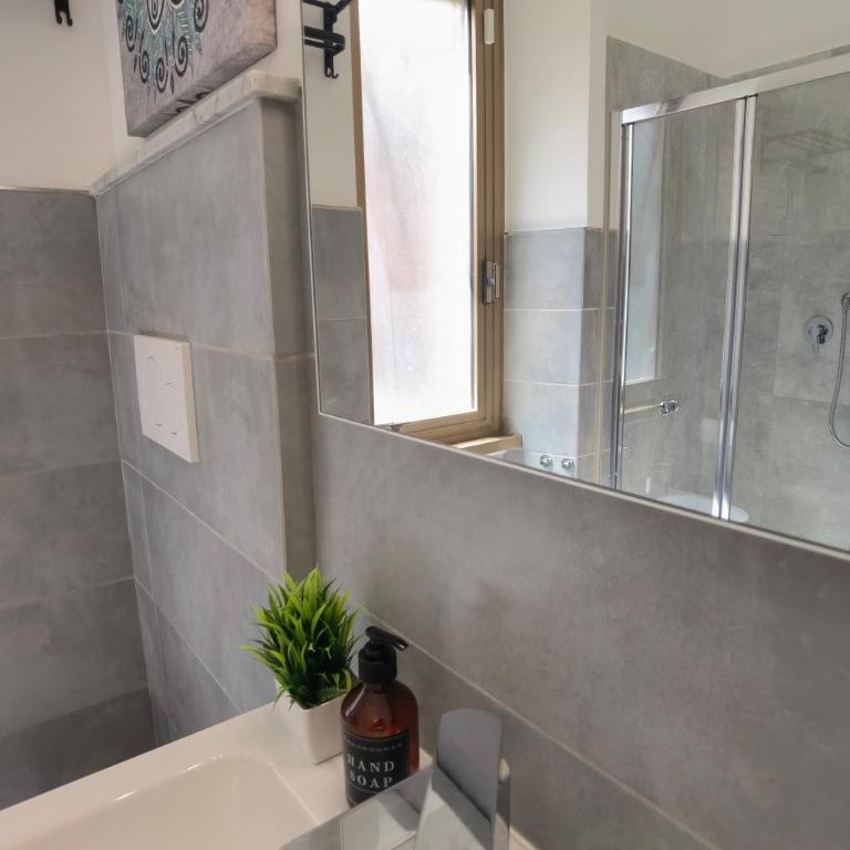 Metro Lodi Apartment - Appartement 2 Chambres Deluxe - 35