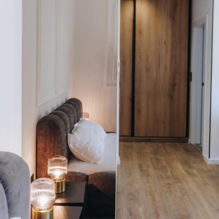 Zuma Lux Apartments - One-Bedroom Apartment - 7