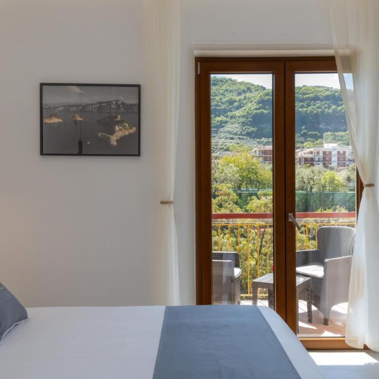 MIFRA SUITES - Camera King Standard - 3