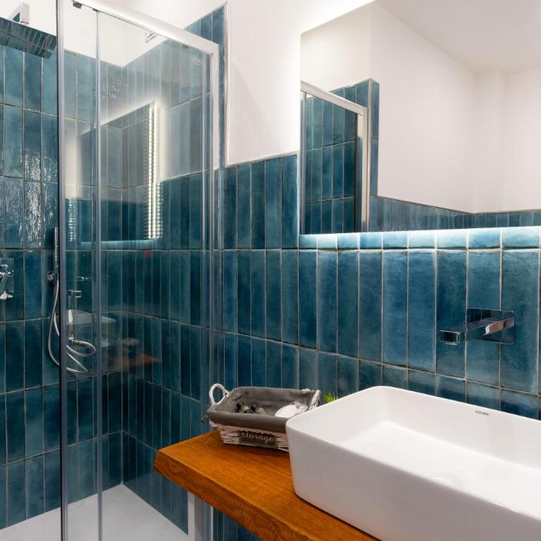 MIFRA SUITES - Camera Matrimoniale con Bagno Privato - 19