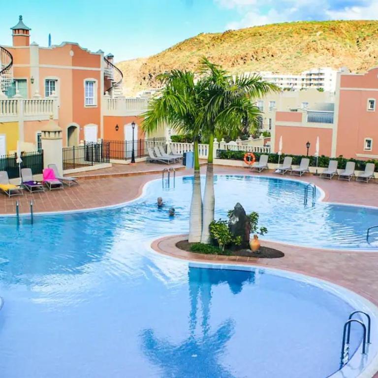 Paraiso Ocean View - Two-Bedroom Deluxe Apartment with Ocean View - 2