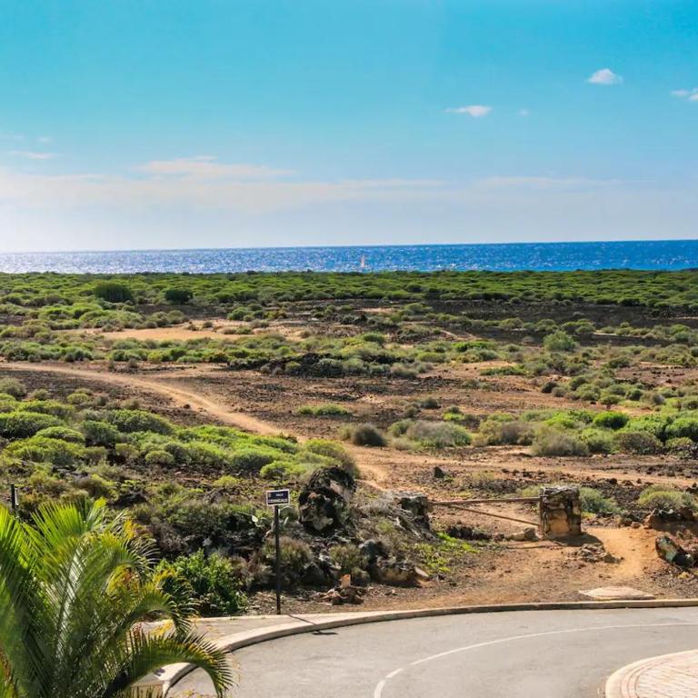 Paraiso Ocean View - Two-Bedroom Deluxe Apartment with Ocean View - 30