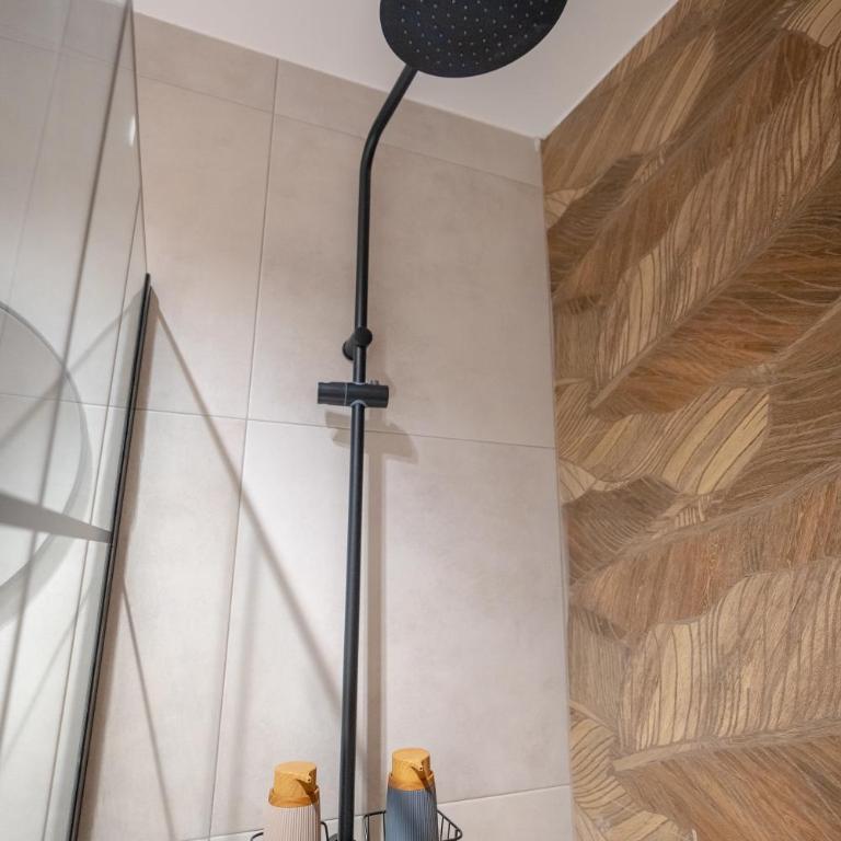 Zuma Lux Apartments - One-Bedroom Apartment - 28