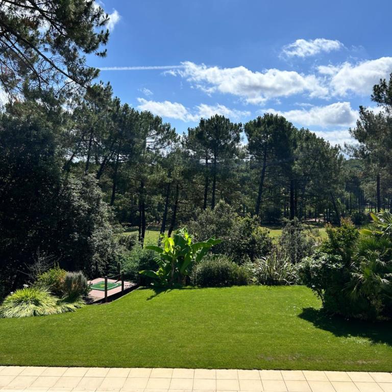 Villa Luxe piscine chauffée, 4 chambres, surplombant le golf entre océan & lac Plage à 5 min - Villa - 9