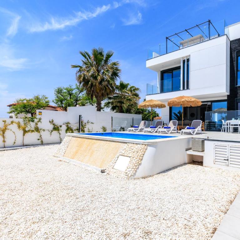 UHC Villa Portofino - Villa frente a la playa - 34