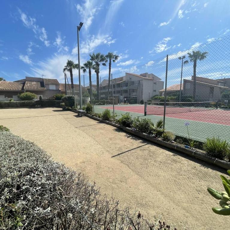 Appartement T2 avec 5 couchages, piscine, tennis, proche plage et port, animaux admis - Saint-Cyprien - FR-1-106-47 - Apartment - 23