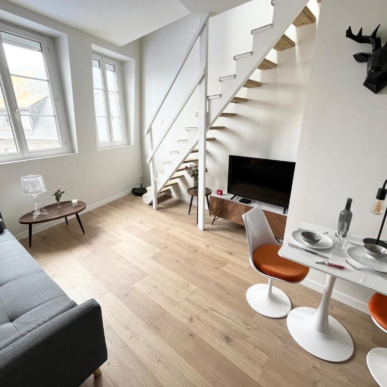 Duplex avec vue - Intra-muros Design et authenticité - One-Bedroom Apartment - 3