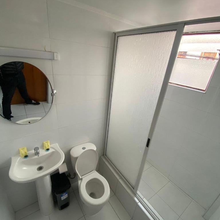 Hotel Orozco - Habitación Doble con baño privado - 2 camas - 1