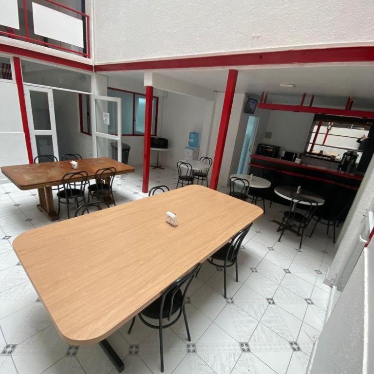 Hotel Orozco - Habitación Doble con baño privado - 2 camas - 5