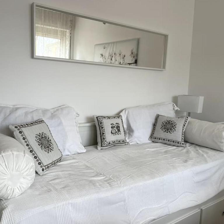 Le Buganville - One-Bedroom Apartment - 4