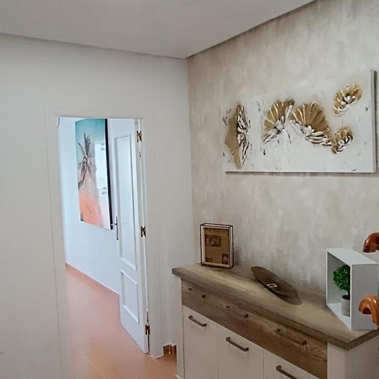 Apartamento Isabel - Three-Bedroom Apartment - 76