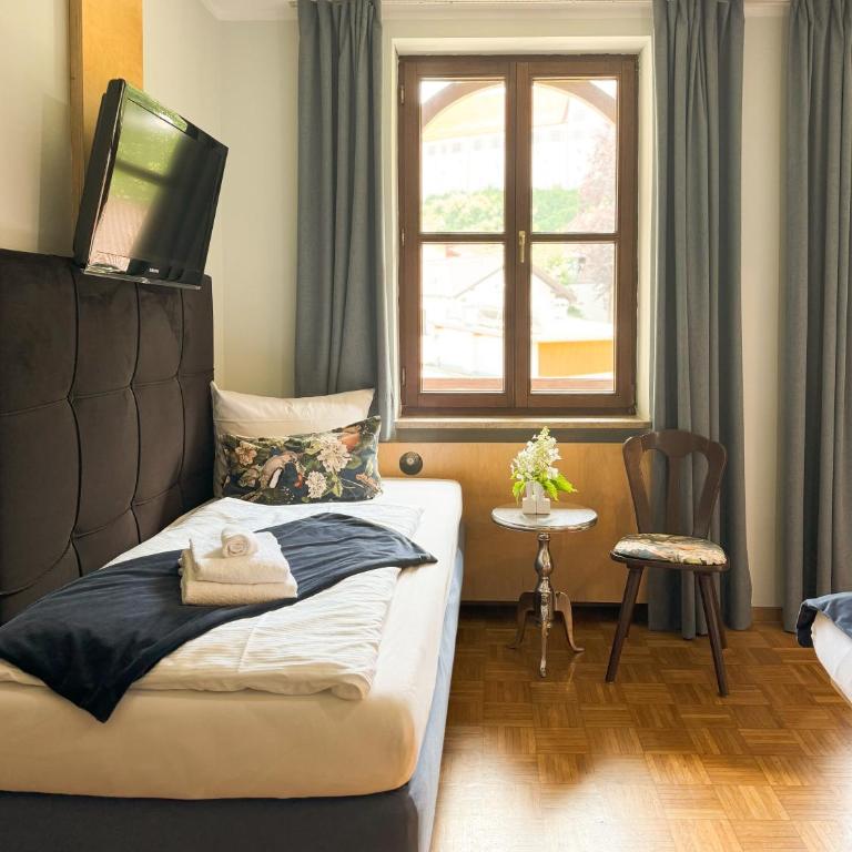 Villa Fantasia Budget Boutique Hotel - Vierbett-Zimmer - 8
