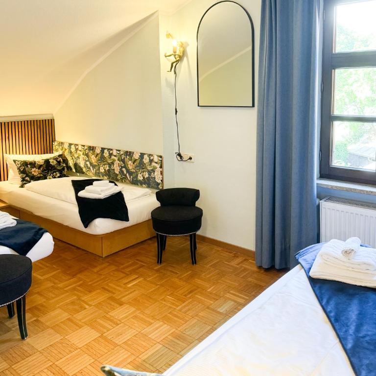 Villa Fantasia Budget Boutique Hotel - Dreibettzimmer mit 3 Einzelbetten - 3