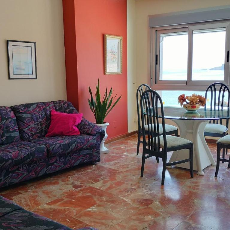 Piso en primera línea de playa en Sanxenxo - Apartamento de 3 dormitorios - 12