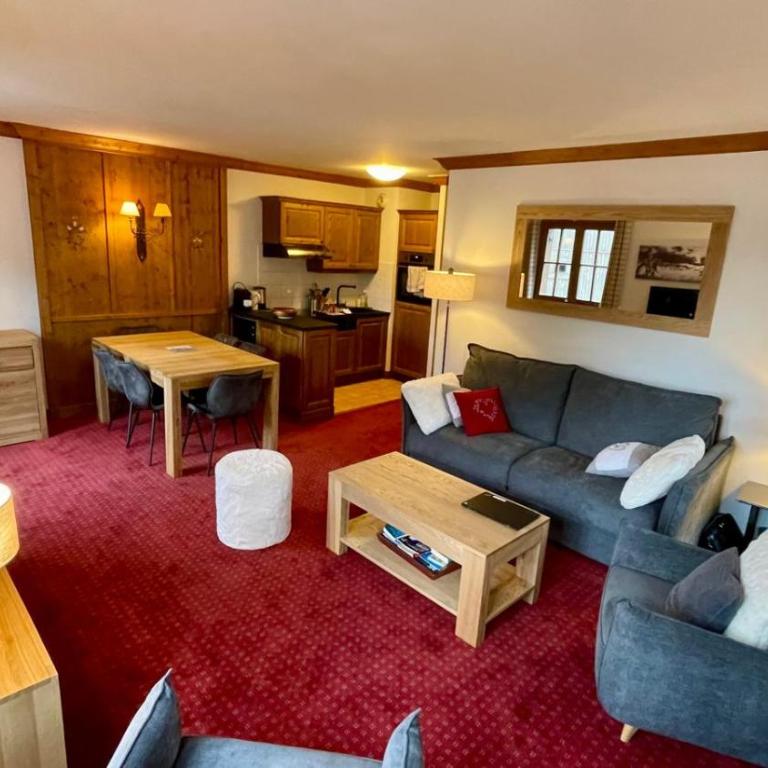 Arc 1950 - Appt 2CH - 6 pers - Rés 5* luxe - Piscine, sauna, hamman, jacuzzi - Classé 5 cristaux Paradiski - Apartment mit 2 Schlafzimmern - 2