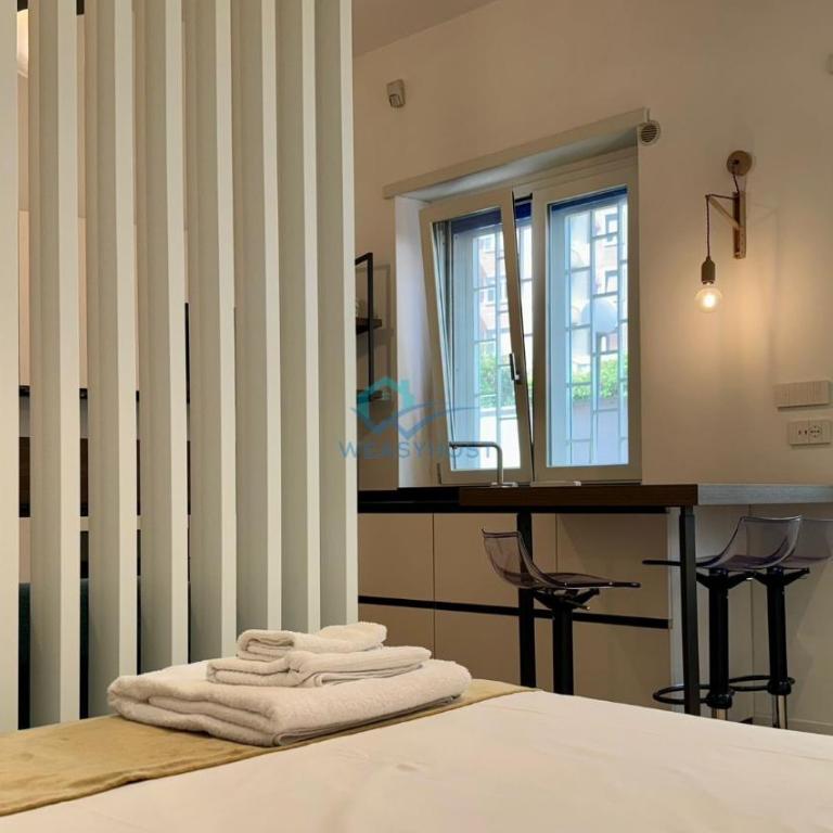 Chic Studio in piazza Bologna - One-Bedroom Apartment - 10