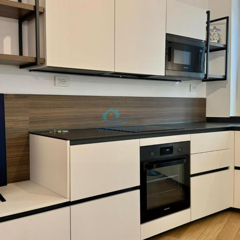 Chic Studio in piazza Bologna - One-Bedroom Apartment - 16