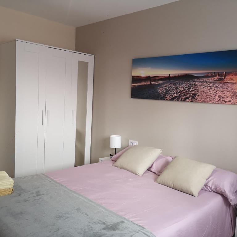 Hostal Mari en La Laguna, alquiler habitación privada en hostal, 6 habitaciones cerca de la universidad y aeropuerto Norte, 3 baños compartidos - Habitación Doble Estándar con baño compartido - 1