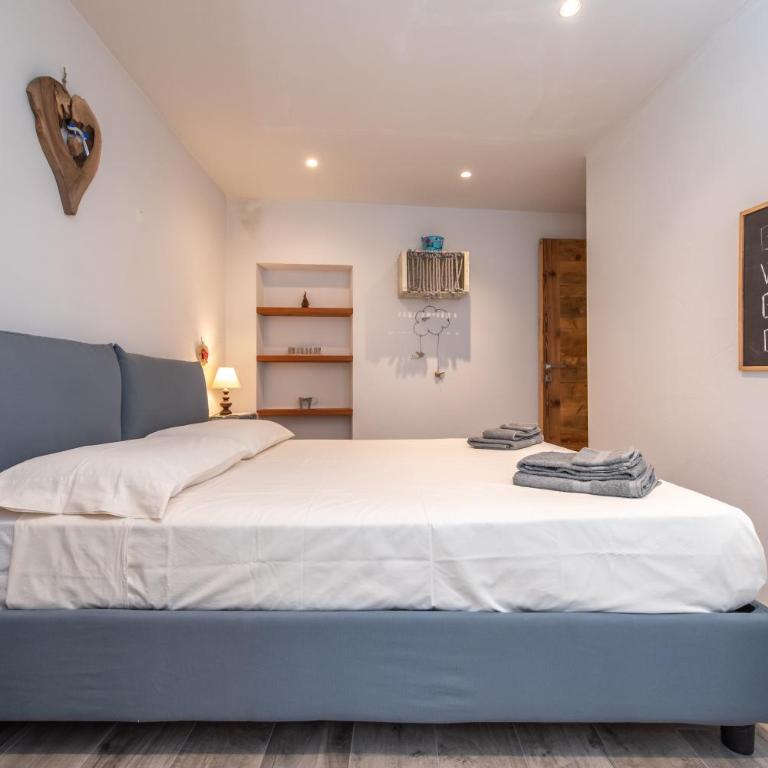 "Refuge de Claude" - Stile e Comfort ad Aosta Centro - Appartamento con 2 Camere da Letto - 3