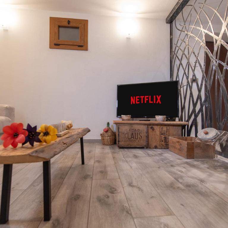 "Refuge de Claude" - Stile e Comfort ad Aosta Centro - Appartamento con 2 Camere da Letto - 15