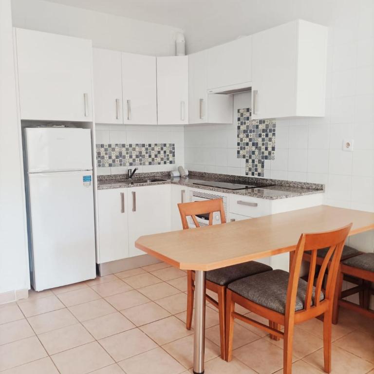CASA ANITA, pool sea and surf in Corralejo - Apartamento de 1 dormitorio - 11