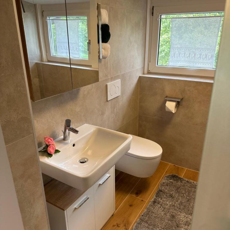 Ferienwohnung Waldblick, Faaker See - Apartment mit 1 Schlafzimmer und Balkon - 11