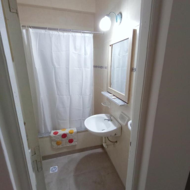 Trujui Host - Habitación Triple - 2