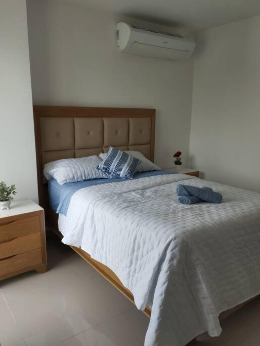 Cartagena en Familia, con Aire y Smart TV - Apartamento de 2 dormitorios con balcón - 8