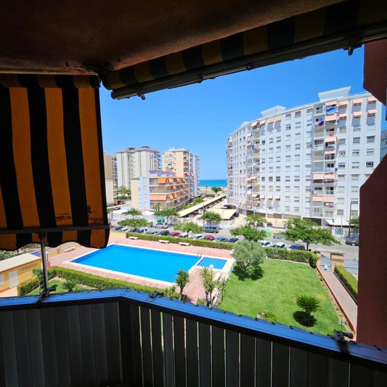 Apartamento 2 linea playa gandia SOLO FAMILIAS - Apartamento de 1 dormitorio - 1