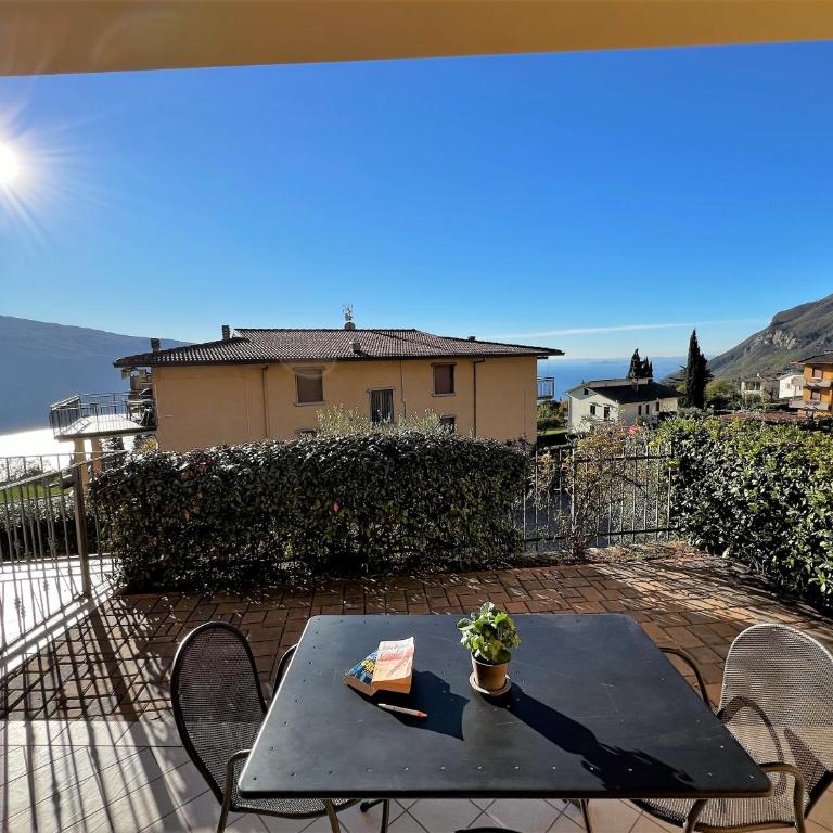 Residence Besass, GTSGroup - Appartamento Classic con 2 Camere da Letto e Vista Lago Parziale - 2