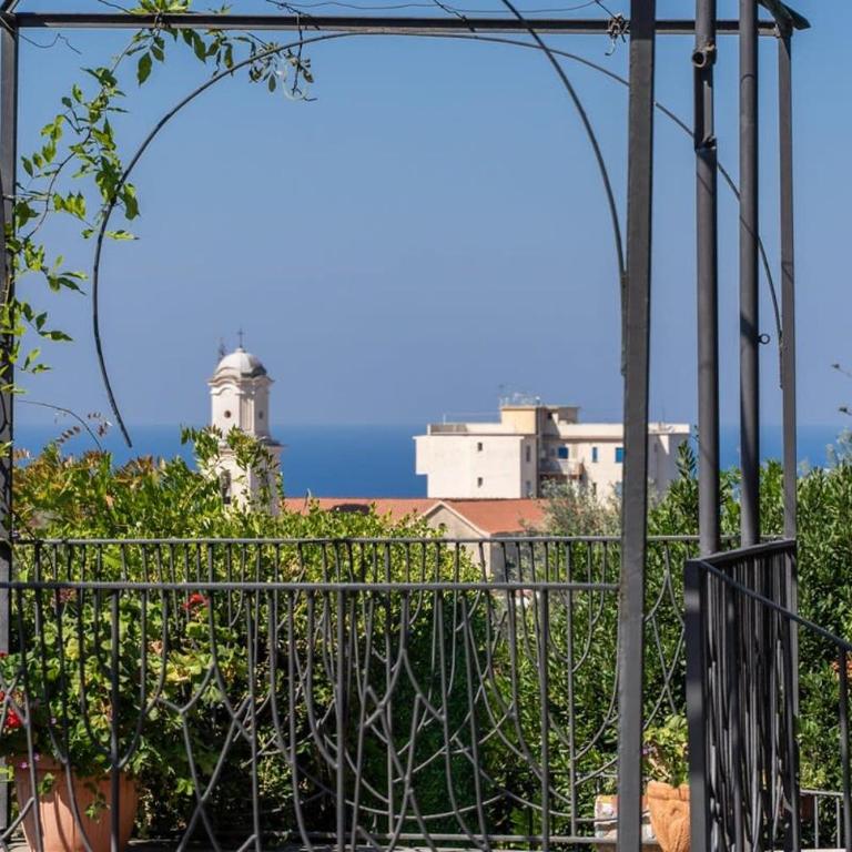 Villa Lucia by Feeling Italy - Villa con Piscina Privata - 85