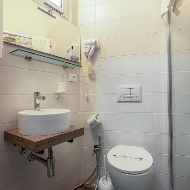 Hotel Ilde - Camera Matrimoniale Economy - 5